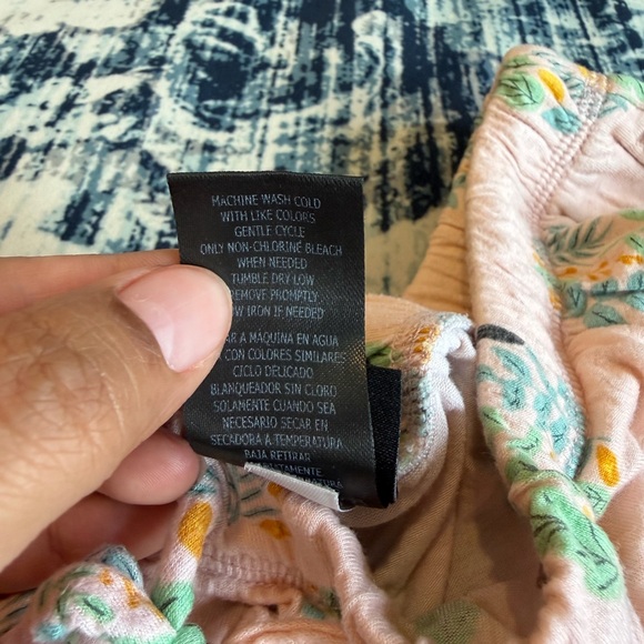 Disney Hidden Mickey Mouse Nature Print Pink Capri Pajama Pants Women’s Size M - Picture 6 of 9